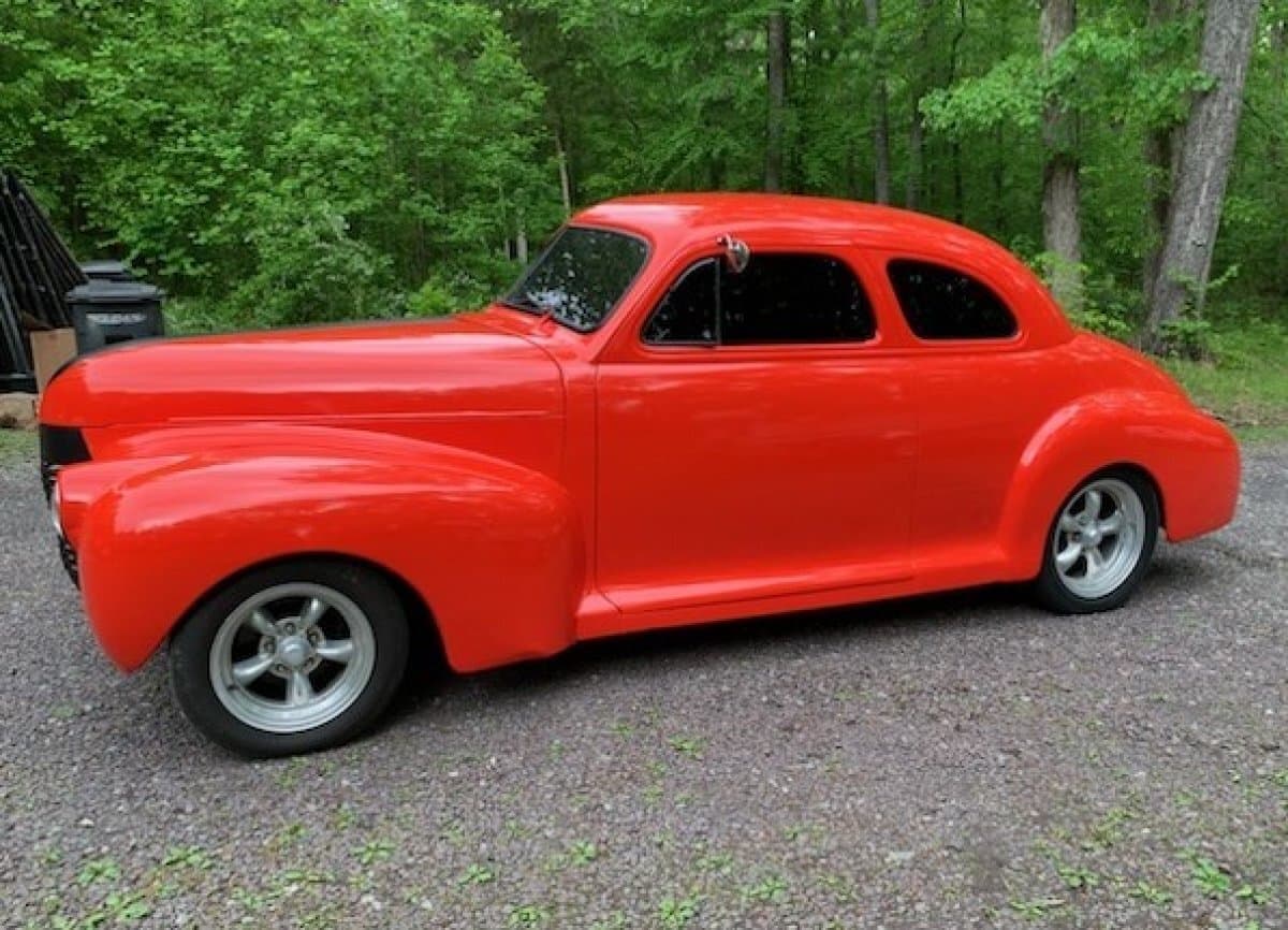 1941 Chevrolet Master Deluxe 2-Dr Sedan Restomod — photo 1