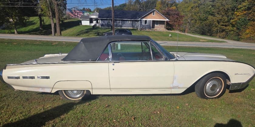 1962 Ford Thunderbird Convertible — photo 1