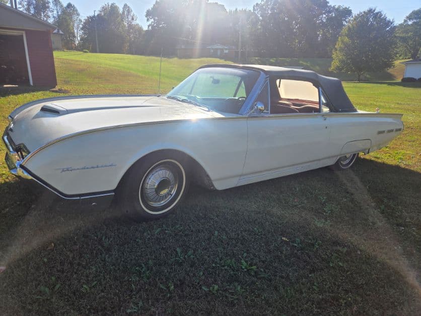 1962 Ford Thunderbird Convertible — photo 2