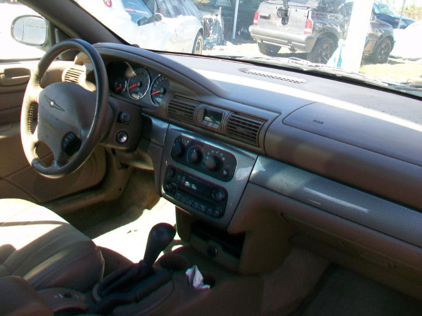 2004 Chrysler Sebring Convertible — photo 8