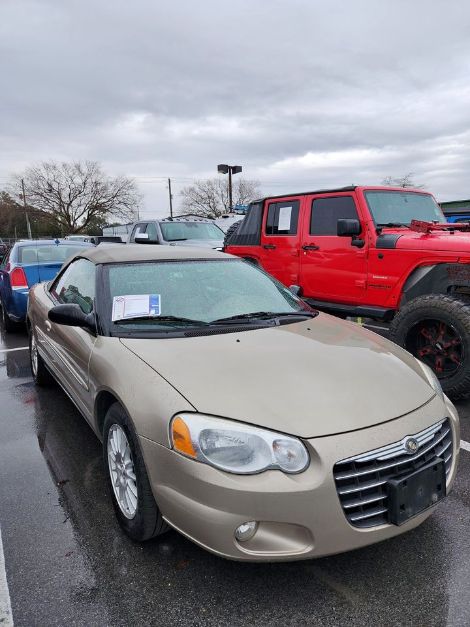 2004 Chrysler Sebring Convertible — photo 2