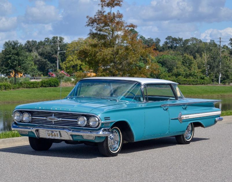 1960 Chevrolet Impala — photo 1